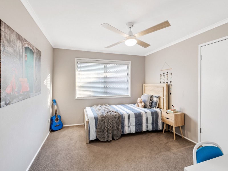 11 Hibbertia Court, Springwood QLD 4127