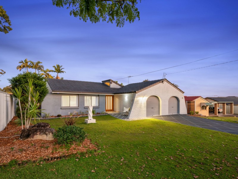 11 Hibbertia Court, Springwood QLD 4127