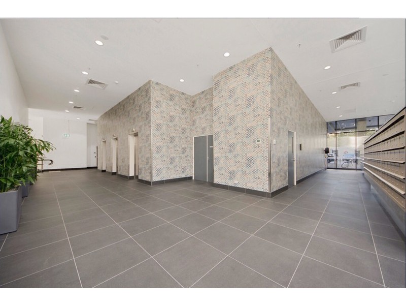 1005/120 Eastern Valley Way, Belconnen ACT 2617