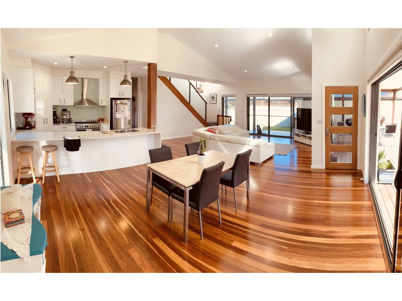 28 Tidal Cres, Moonee Beach NSW 2450