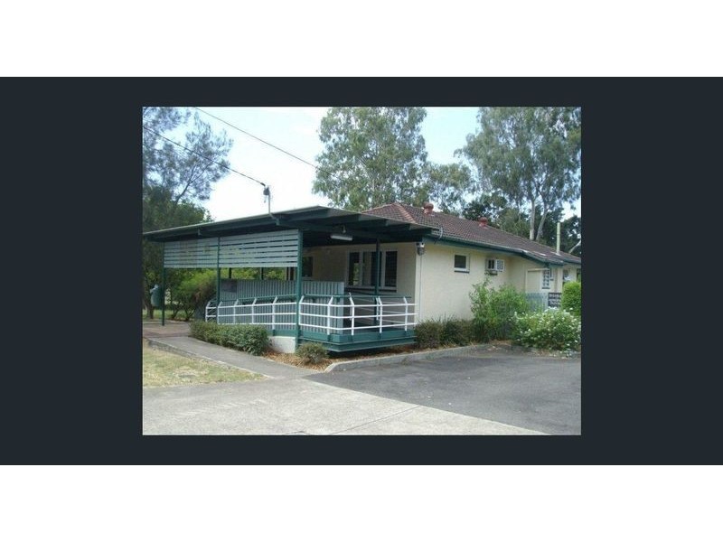 27 Mitchell Street, Riverview QLD 4303