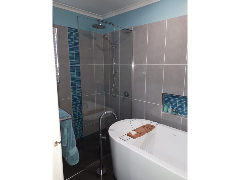 6 Transom Close, Jamboree Heights QLD 4074