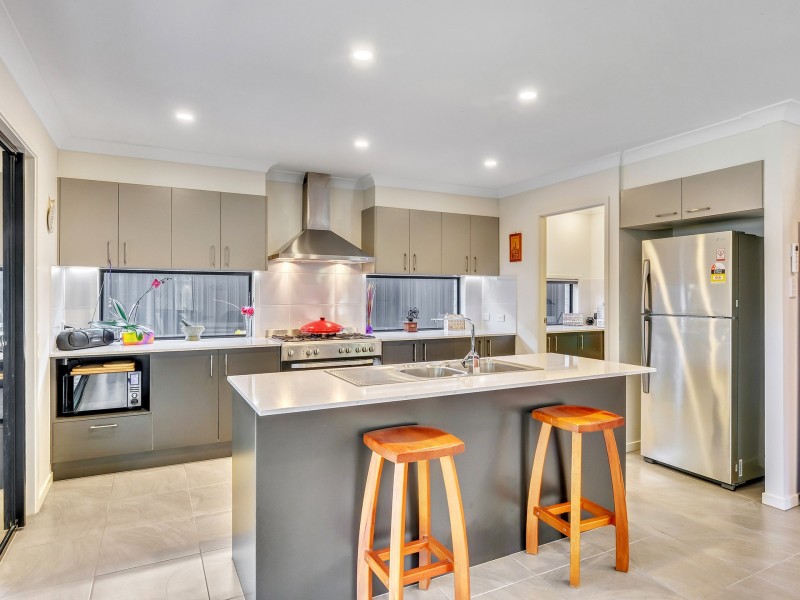 70 Barclay Street, Deagon QLD 4017