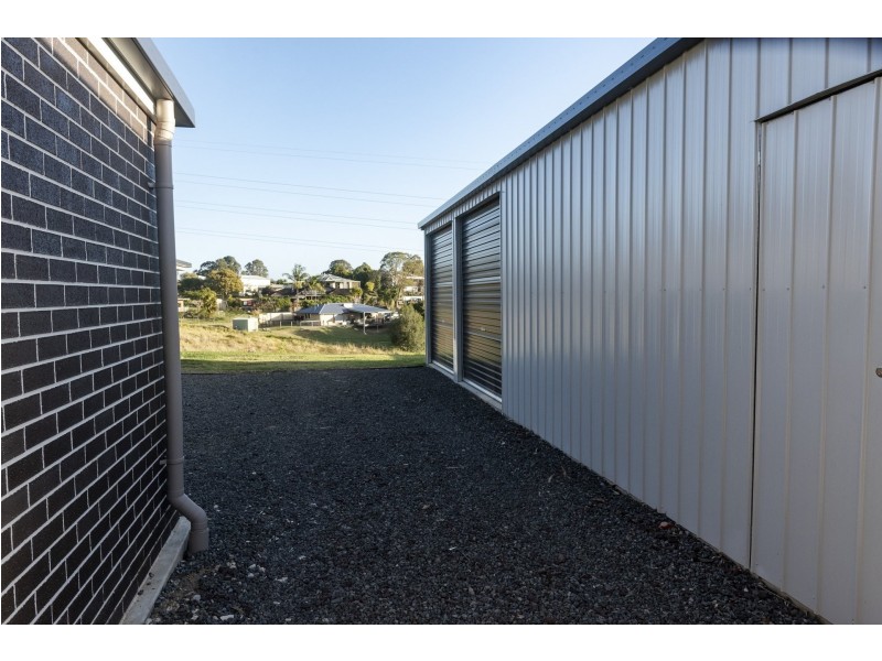 49 Brewers rd, Cooran QLD 4569