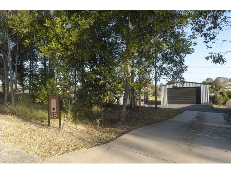 49 Brewers rd, Cooran QLD 4569