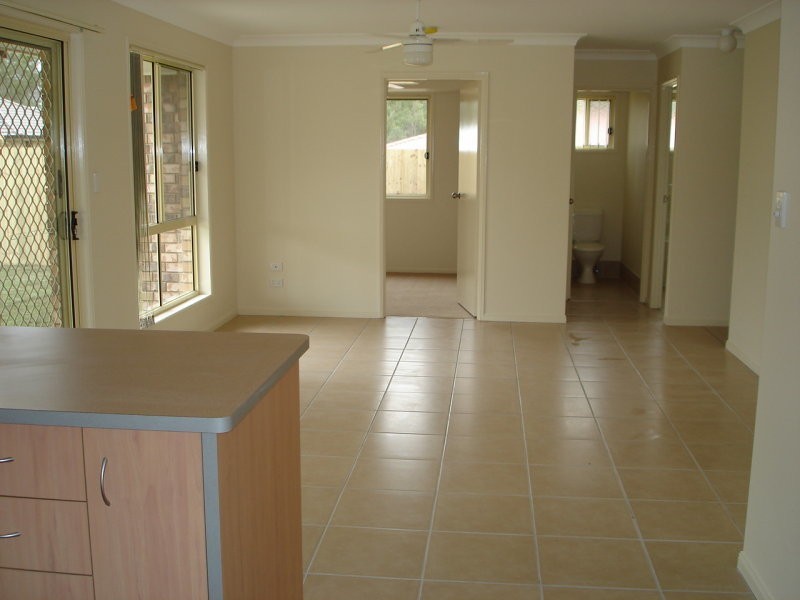 17 SARIDAKIS COURT, Goodna QLD 4300