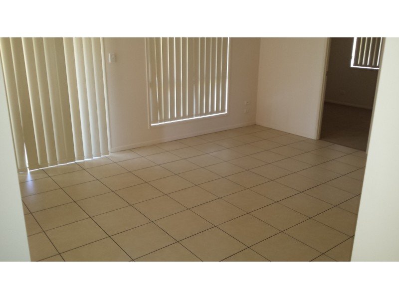 17 SARIDAKIS COURT, Goodna QLD 4300