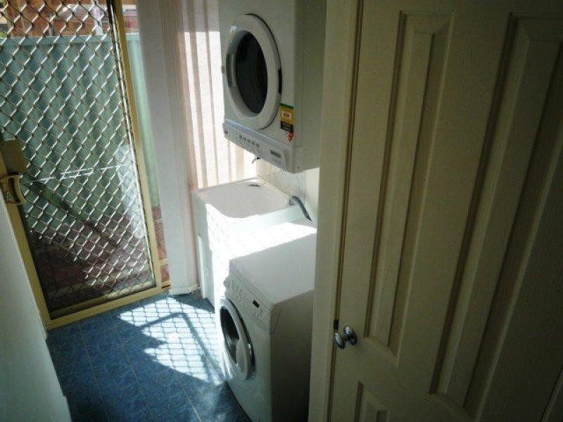 33 Wundu Entrance, South Guildford WA 6055