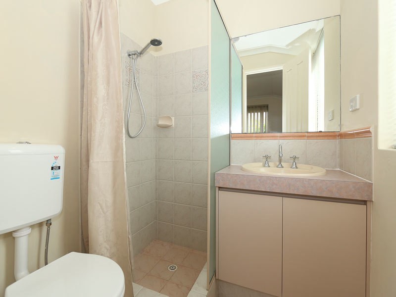 33 Wundu Entrance, South Guildford WA 6055