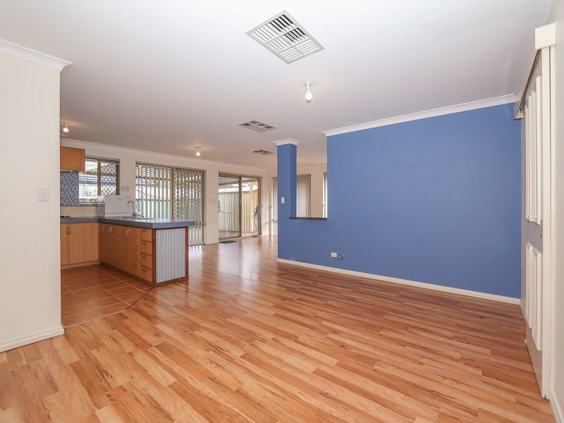 33 Wundu Entrance, South Guildford WA 6055