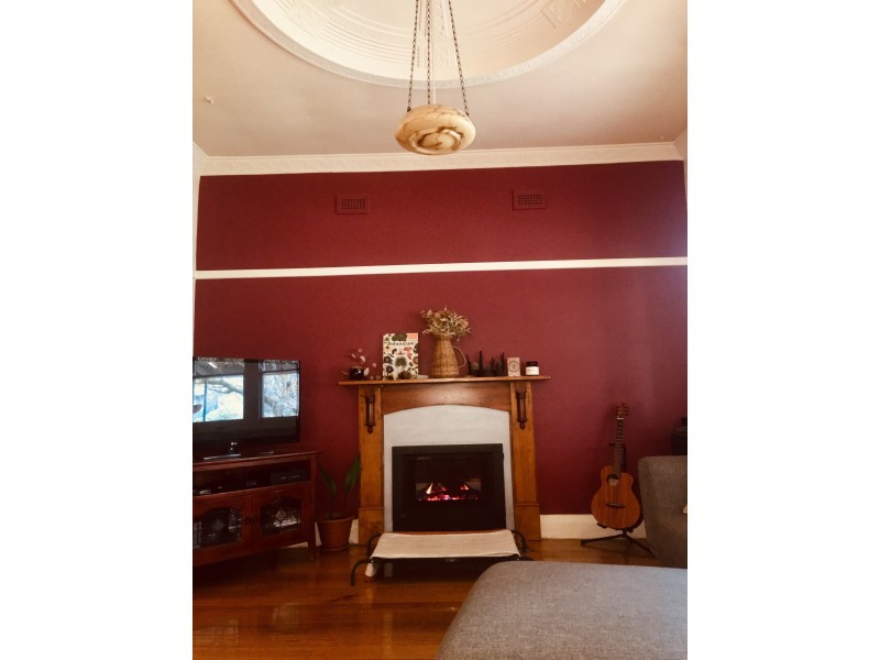 82 Old Violet St, Ironbark VIC 3550