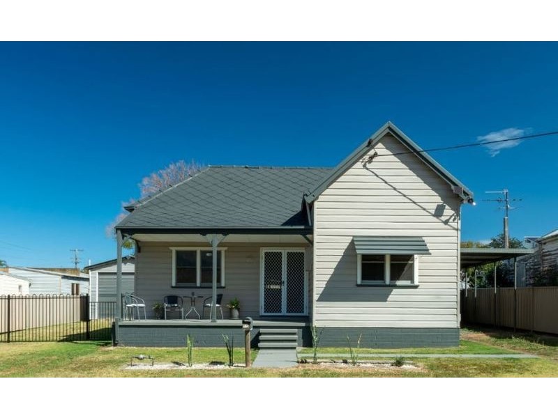 15 Railway Street, Cessnock NSW 2325