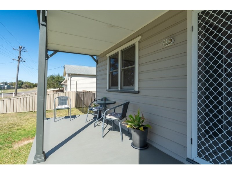15 Railway Street, Cessnock NSW 2325