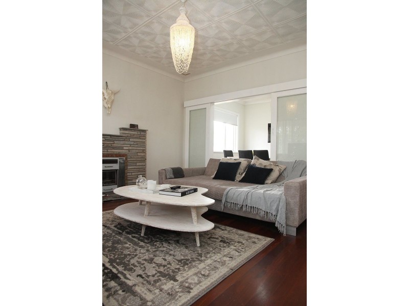 13 Sulman Rd, Wembley Downs WA 6019