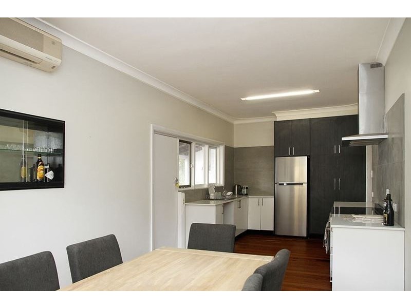 13 Sulman Rd, Wembley Downs WA 6019