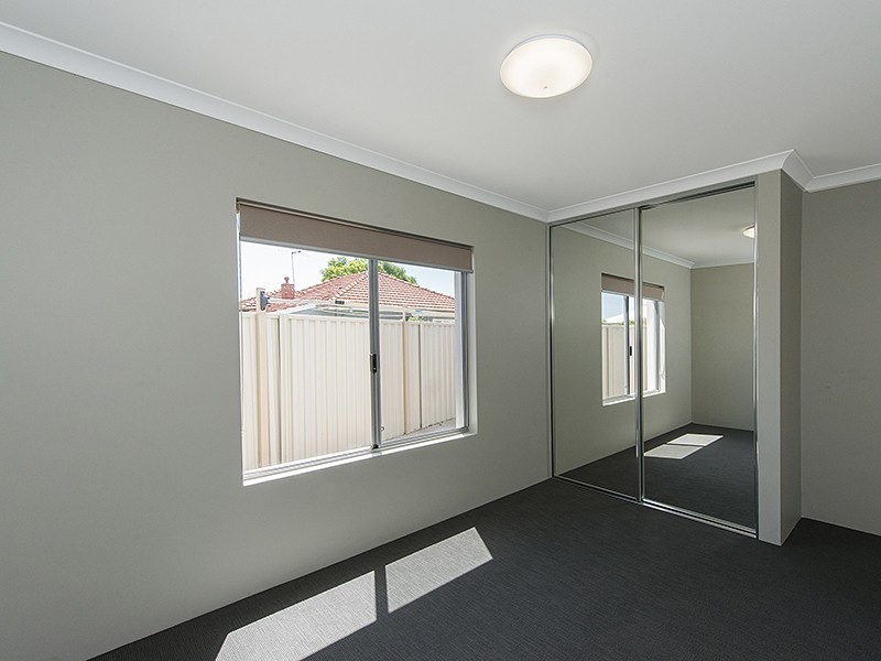 41 Smiths Avenue, Redcliffe WA 6104