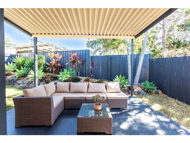 2/18 Cabot Court, Merrimac QLD 4226