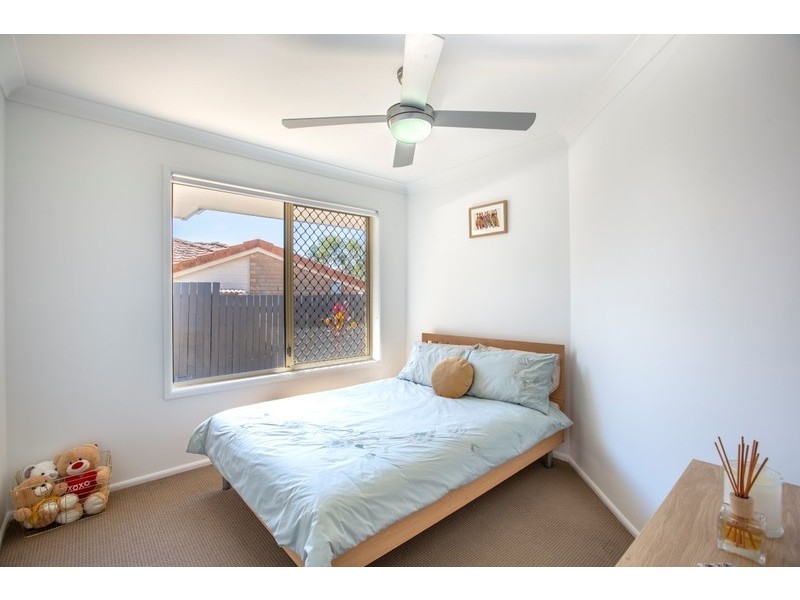 2/18 Cabot Court, Merrimac QLD 4226