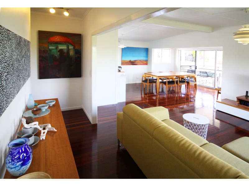 7 Ambrose St, Brighton QLD 4017