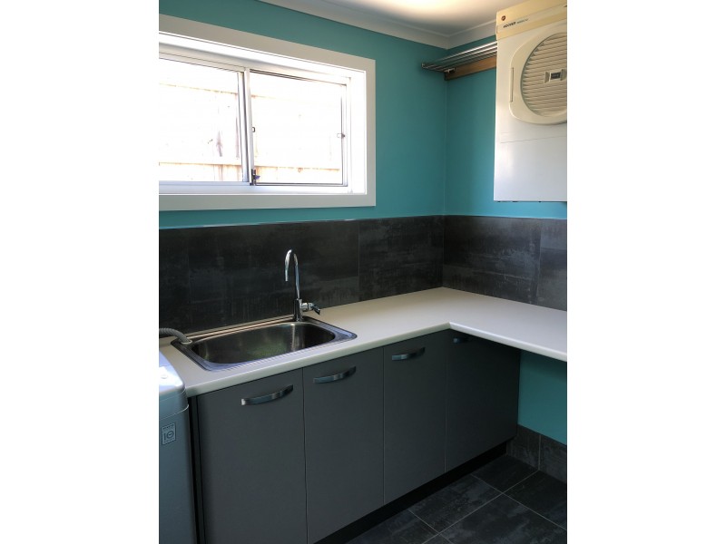 7 Ambrose St, Brighton QLD 4017