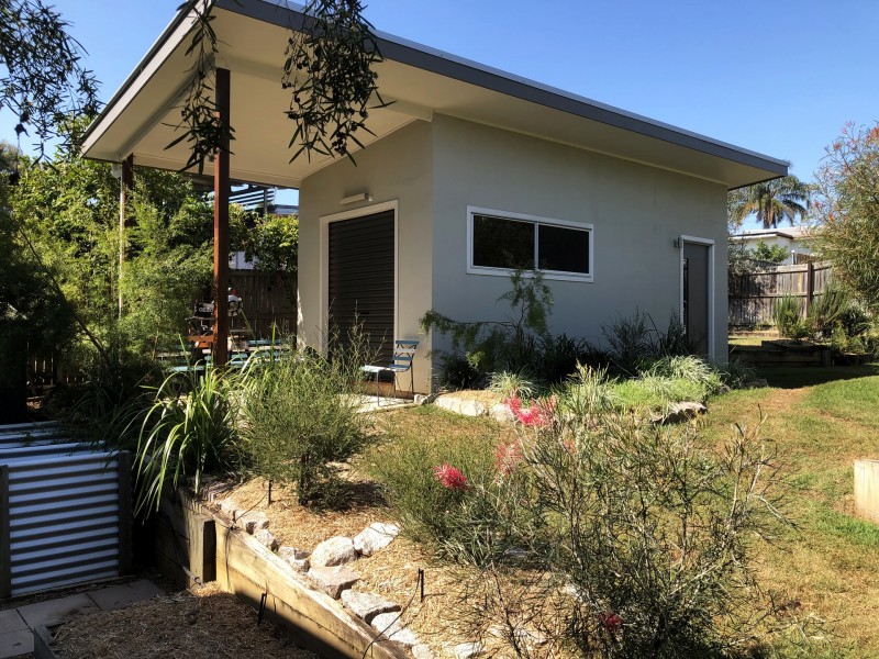 7 Ambrose St, Brighton QLD 4017