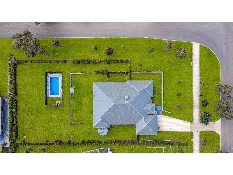 13 Windmill Drive, Moore Creek NSW 2340
