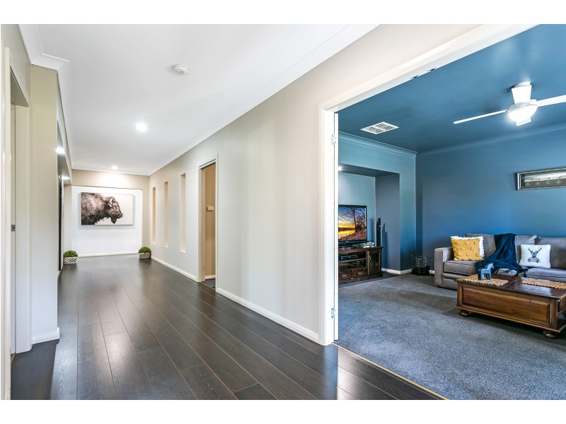 13 Windmill Drive, Moore Creek NSW 2340