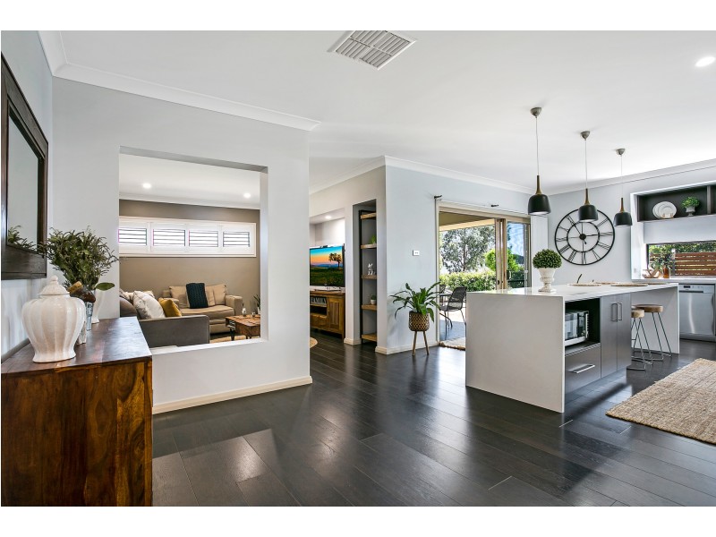 13 Windmill Drive, Moore Creek NSW 2340