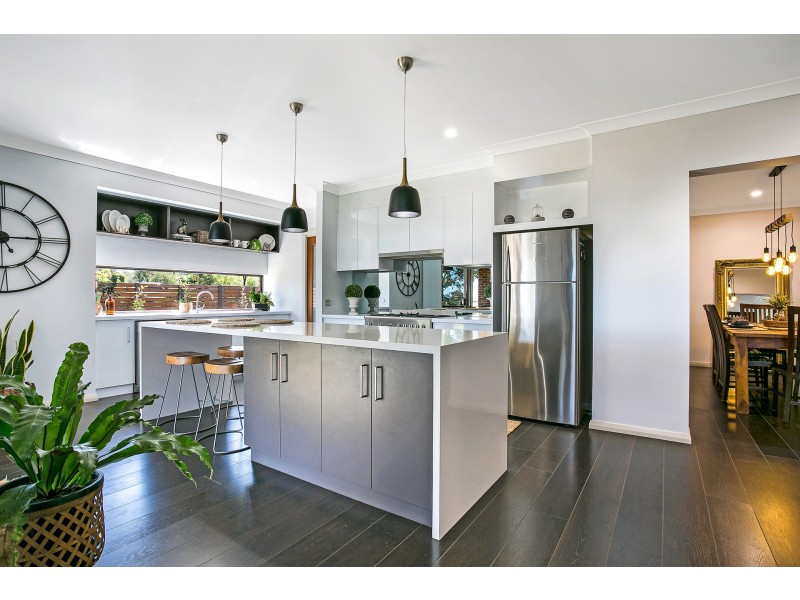 13 Windmill Drive, Moore Creek NSW 2340