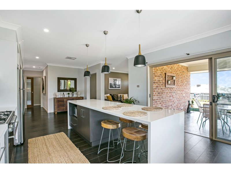 13 Windmill Drive, Moore Creek NSW 2340