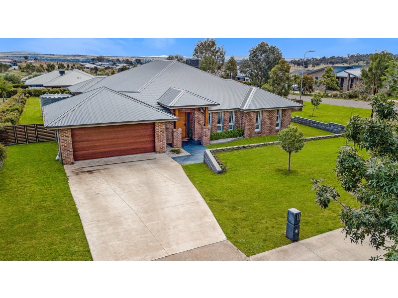 13 Windmill Drive, Moore Creek NSW 2340