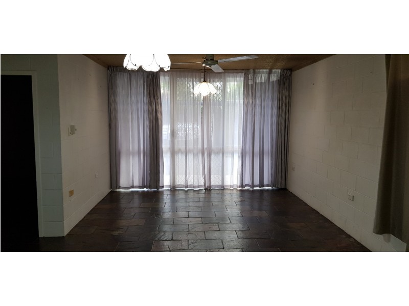 10/186 Lake Stret, Cairns City QLD 4870