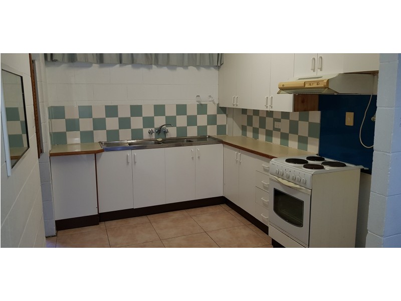 10/186 Lake Stret, Cairns City QLD 4870