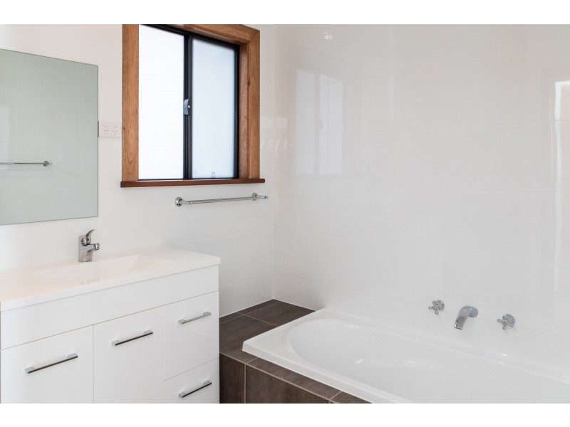13 Sarah Court, Coffin Bay SA 5607