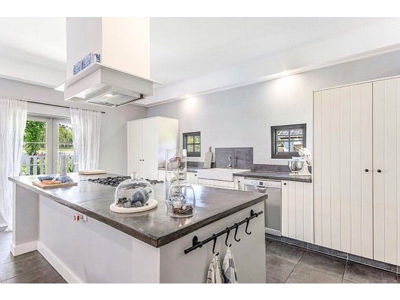 18 Amaroo Place, Cooroibah QLD 4565