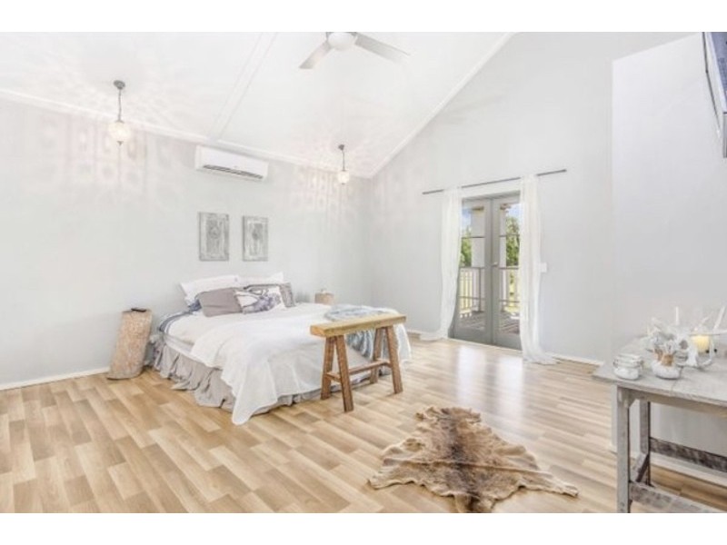 18 Amaroo Place, Cooroibah QLD 4565