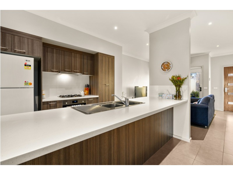 35 Evesham Place, Thurgoona NSW 2640