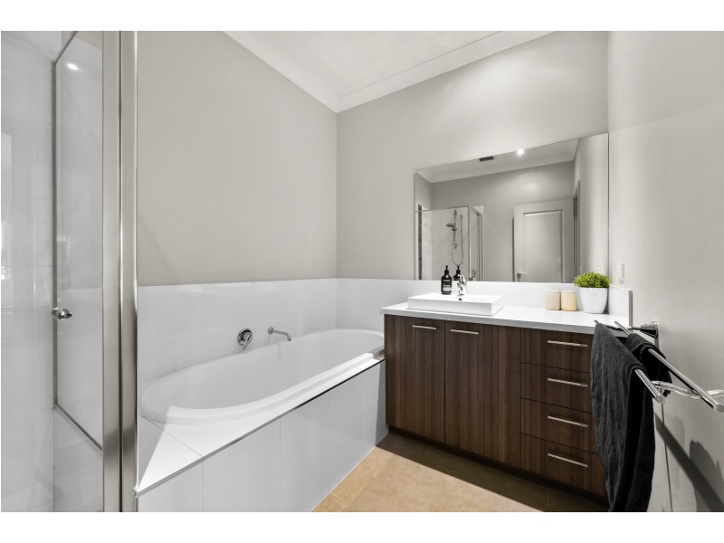 35 Evesham Place, Thurgoona NSW 2640