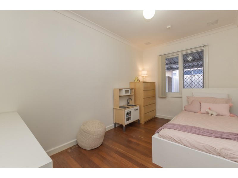 3B Balney Place, Balga WA 6061