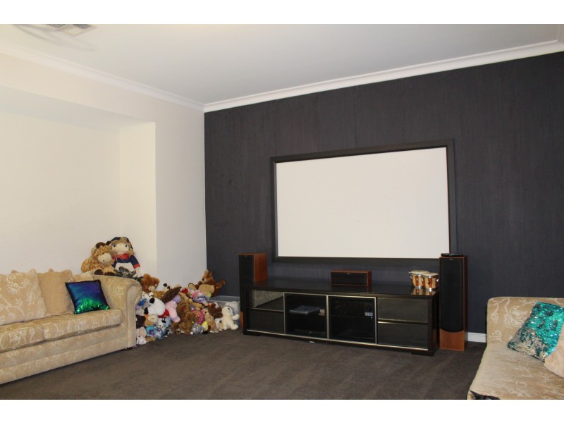 4 Muja Lane, Woodbridge WA 6056