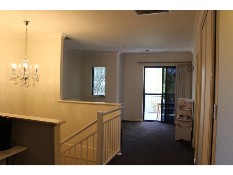 4 Muja Lane, Woodbridge WA 6056
