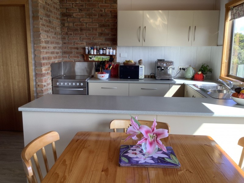 10 Freeman Place, Arthur River TAS 7330