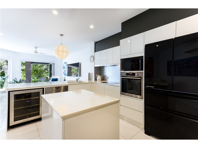 6/137 Williams Esplanade, Palm Cove QLD 4879