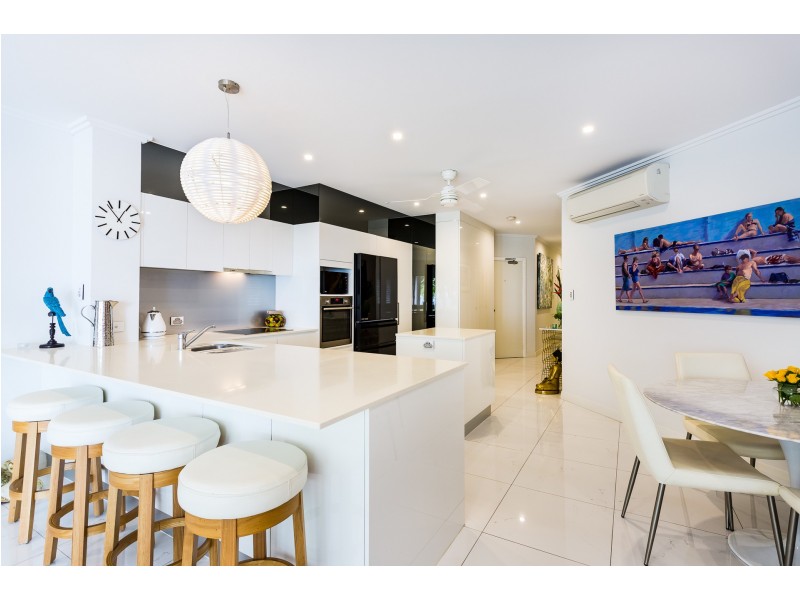 6/137 Williams Esplanade, Palm Cove QLD 4879