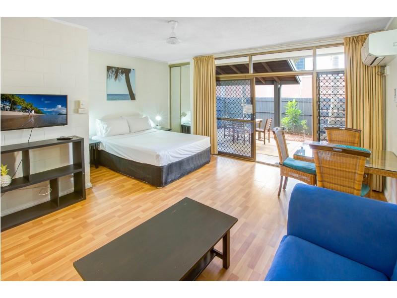 304/175 Lake Street, Cairns City QLD 4870