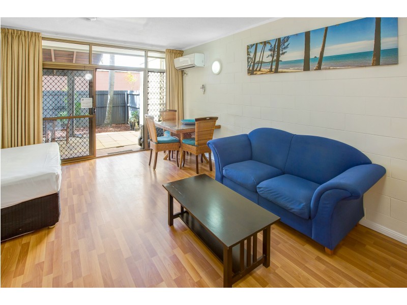 304/175 Lake Street, Cairns City QLD 4870