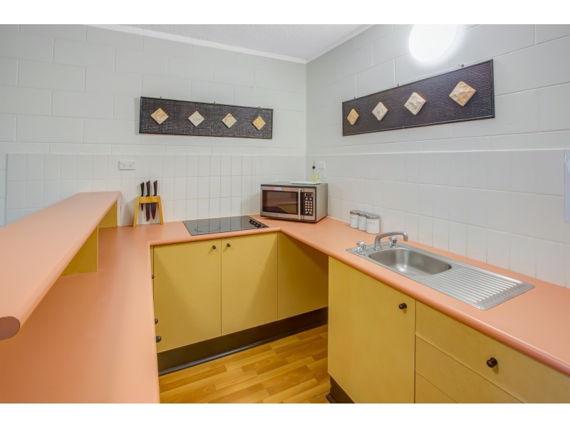 304/175 Lake Street, Cairns City QLD 4870