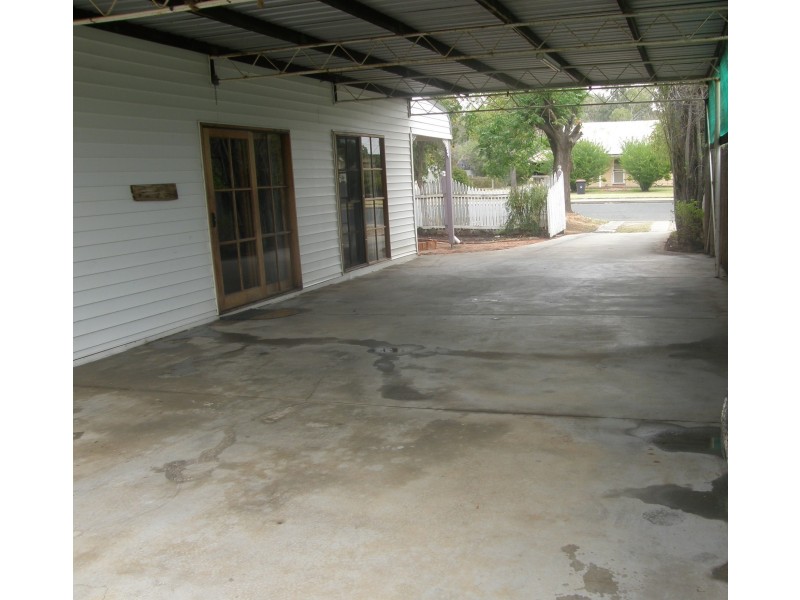 115 Ballandella Street, Balranald NSW 2715