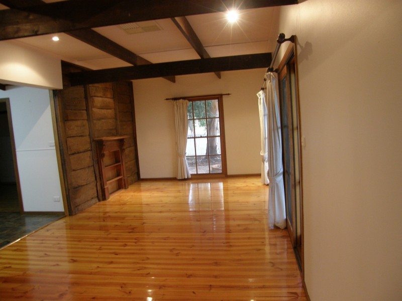 115 Ballandella Street, Balranald NSW 2715