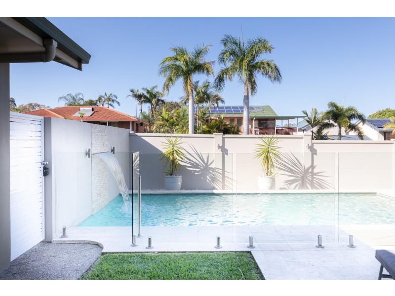 394 Winstanley street, Carindale QLD 4152